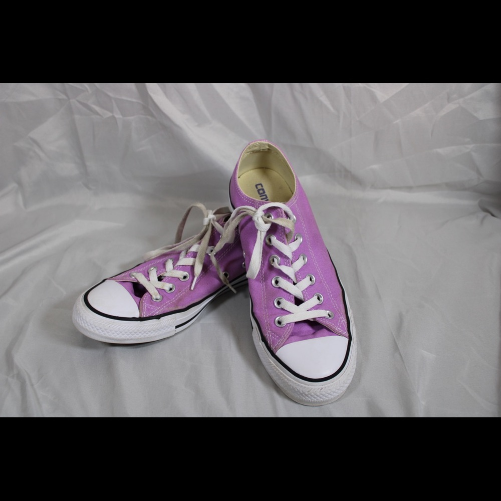 converse - Picture 2 of 4